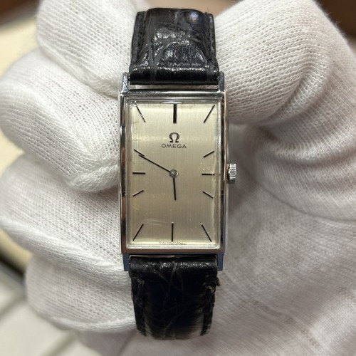 Preowned Omega Tank Dress Watch 111.016 Manually Wound 1965